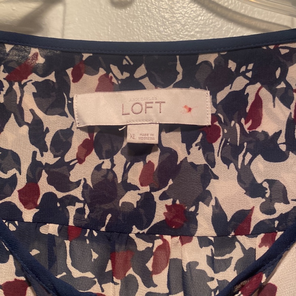 Loft blouse - Picture 2 of 5